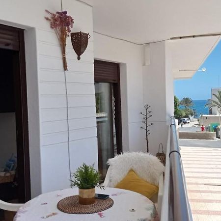 شقة La Pita- Terraza Con Vistas Al Mar & Parking, A 1 Min De La Playa كاربونيذاس المظهر الخارجي الصورة