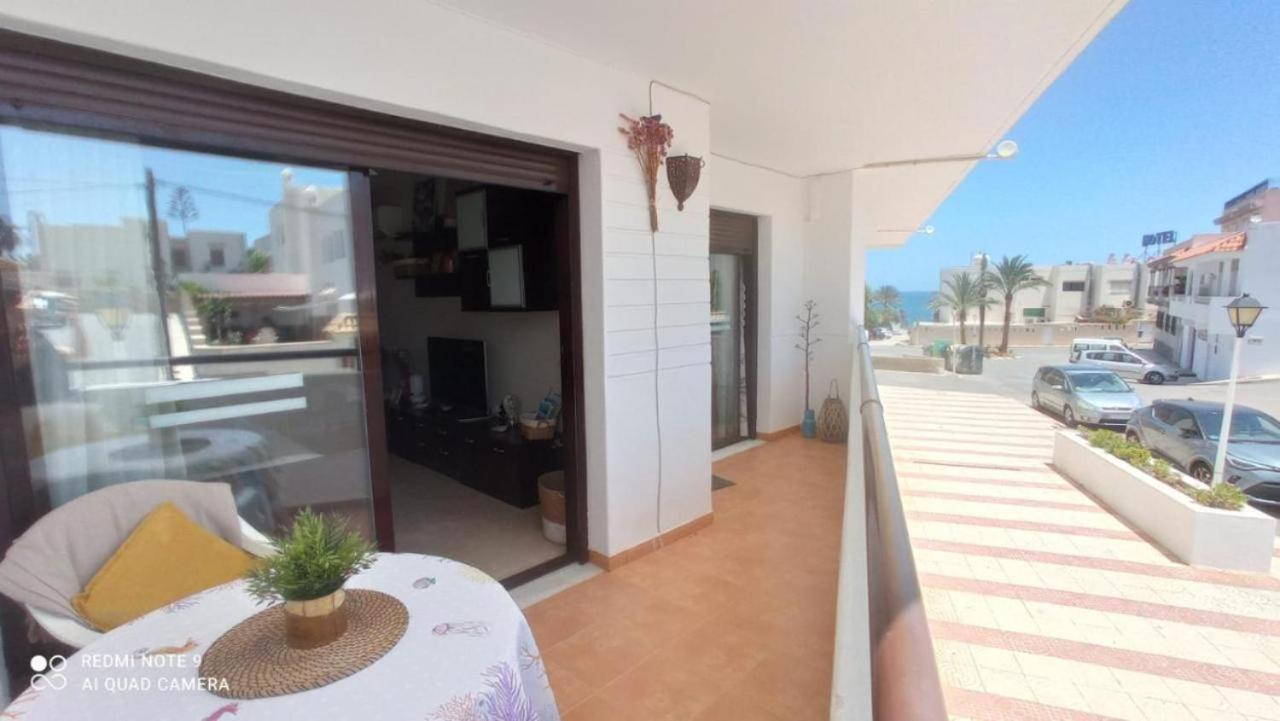 شقة La Pita- Terraza Con Vistas Al Mar & Parking, A 1 Min De La Playa كاربونيذاس المظهر الخارجي الصورة